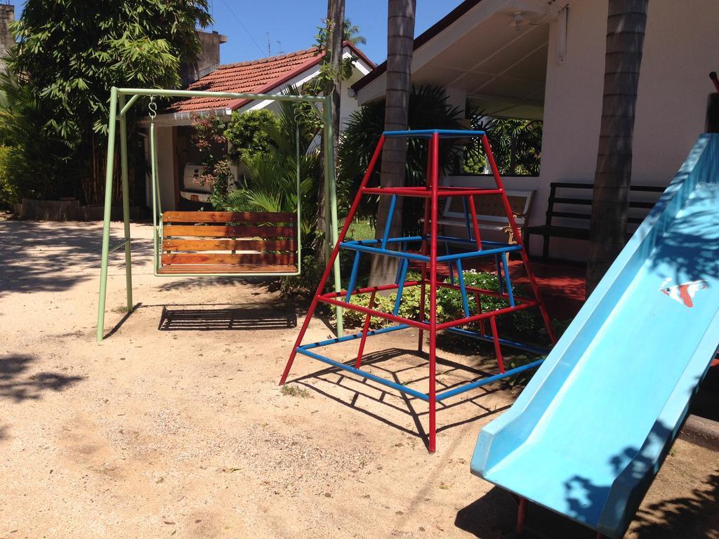 Hamilton House Hotel Negombo Exterior photo